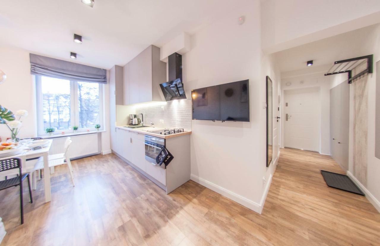 Family Luxury Comfort Old Town Apartament, 1-8, 2 Sypialnie I Salon, Parking W Cenie Gdańsk Kültér fotó